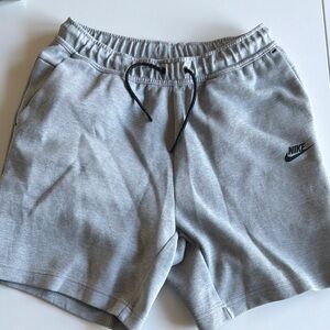 Nike Men's Gray Tech Shorts